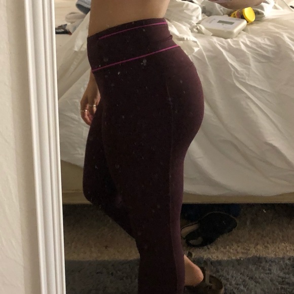 Lululemon leggings - Picture 4 of 7